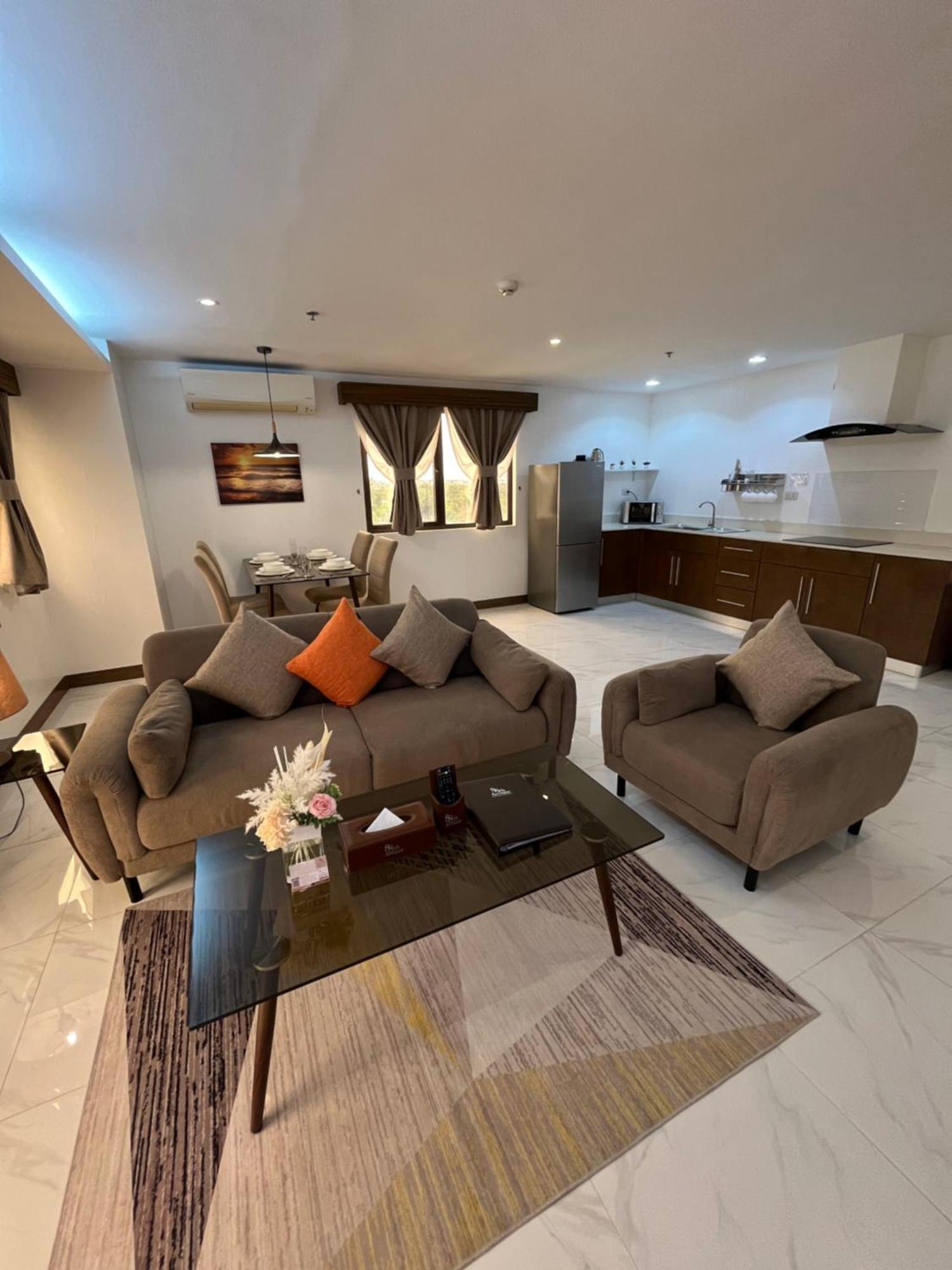 88Th Avenue Aparthotel Cebu Rum bild